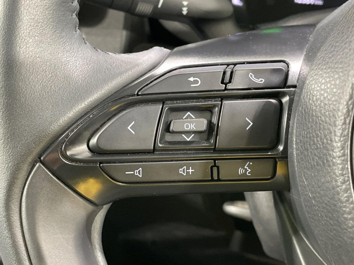 2023 Toyota Sienta 6AA-MXPL10G (UW-69f0675fdff31)[9]