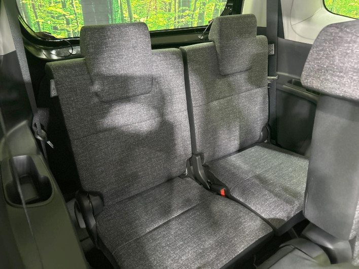 2023 Toyota Sienta 6AA-MXPL10G (UW-69f0676134f15)[23]