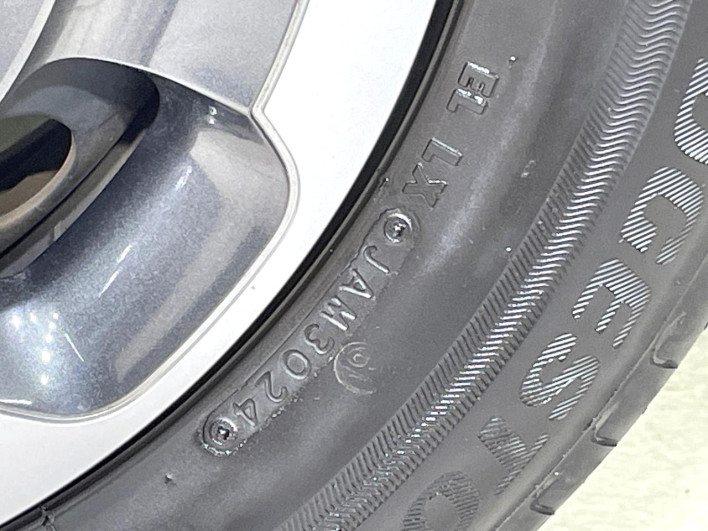 2024 Toyota Sienta 6AA-MXPL10G (UW-69f0676155a6f)[9]