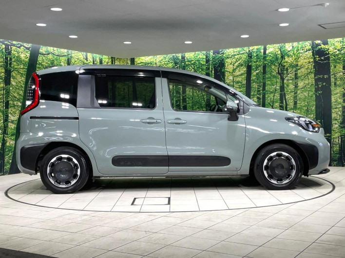 2024 Toyota Sienta 6AA-MXPL10G (UW-69f0676155a6f)[22]
