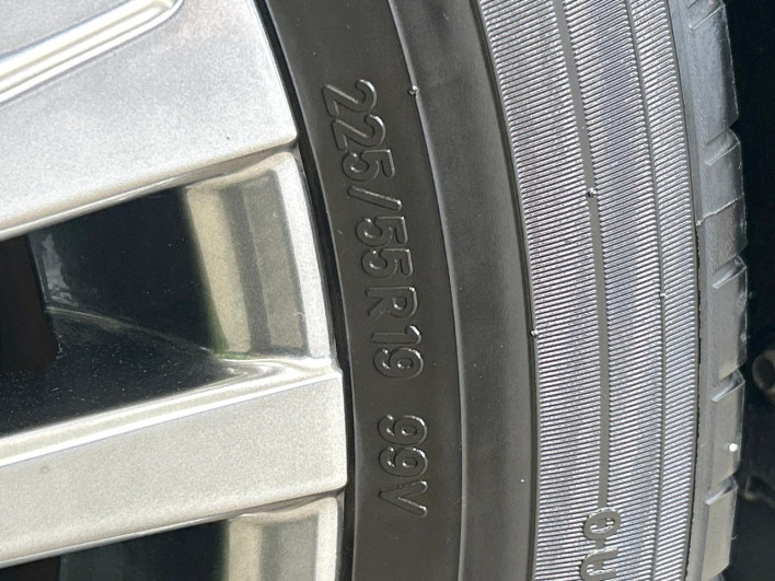 2020 Toyota Harrier 6BA-MXUA80 (UW-69f06761af0f8)[25]