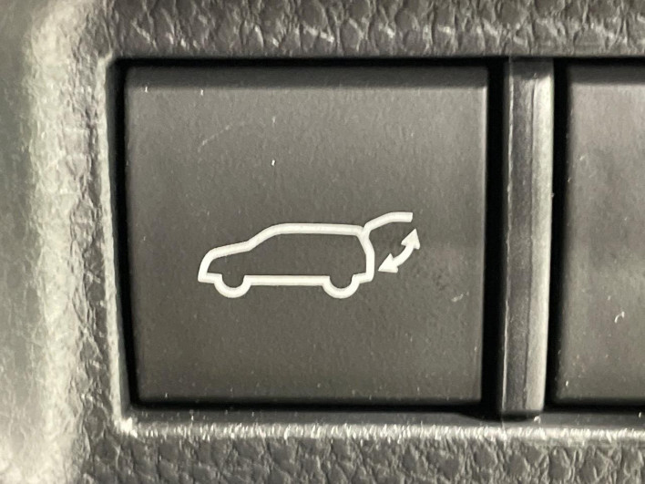 2020 Toyota Harrier 6BA-MXUA80 (UW-69f06762250f4)[29]