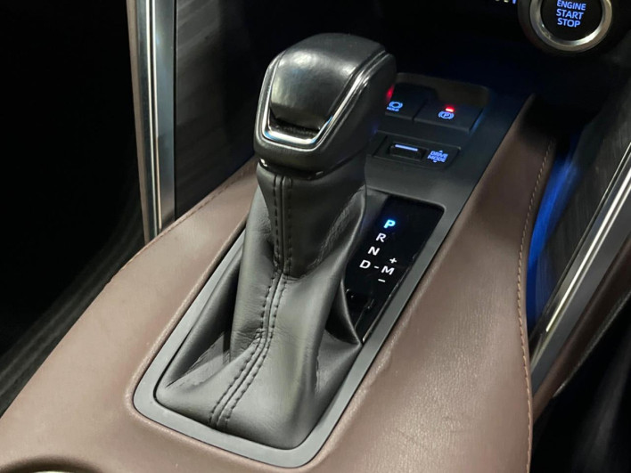 2021 Toyota Harrier 6BA-MXUA80 (UW-69f067638e9e4)[10]