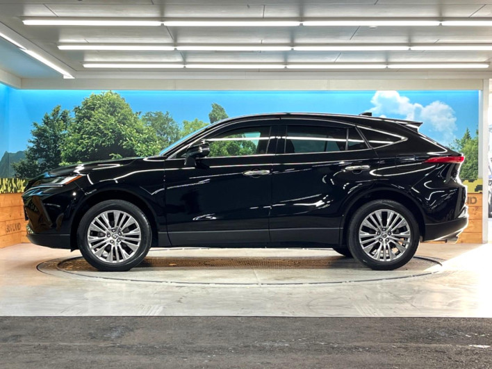 2021 Toyota Harrier 6BA-MXUA80 (UW-69f06763cae3d)[24]