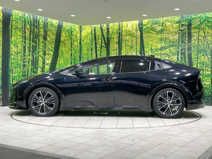 2023 Toyota Prius 6AA-MXWH60 (UW-69f0676433cbe)[5]