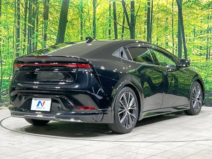 2023 Toyota Prius 6AA-MXWH60 (UW-69f0676433cbe)[8]