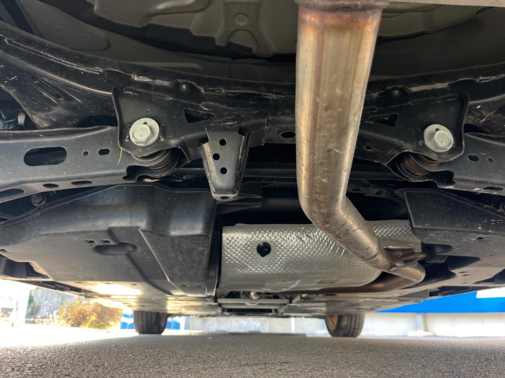 2023 Toyota Prius 6AA-MXWH60 (UW-69f06765ac5cf)[17]