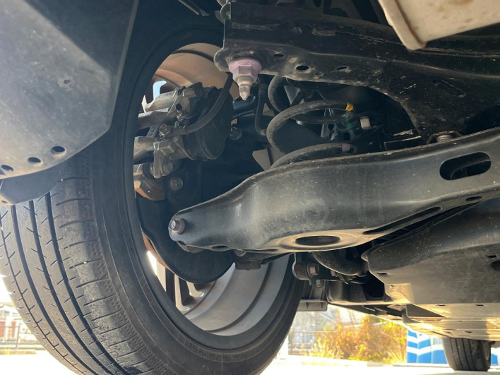 2023 Toyota Prius 6AA-MXWH60 (UW-69f06765ac5cf)[18]