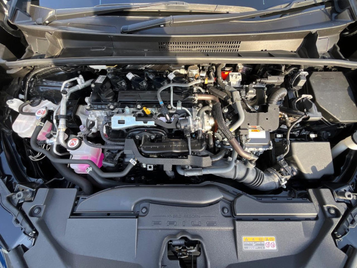 2023 Toyota Prius 6AA-MXWH60 (UW-69f06765ac5cf)[4]