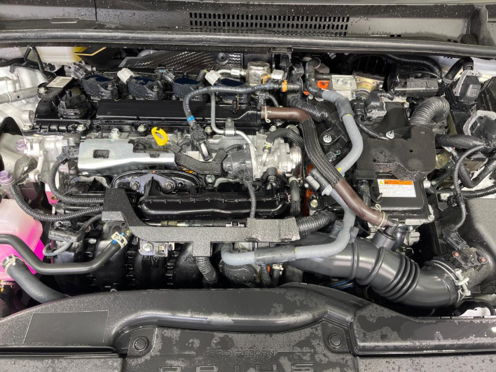 2024 Toyota Prius 6AA-MXWH60 (UW-69f067662f13f)[12]