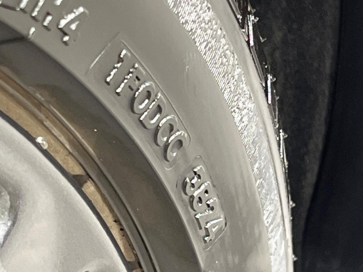 2024 Toyota Prius 6AA-MXWH60 (UW-69f067662f13f)[19]