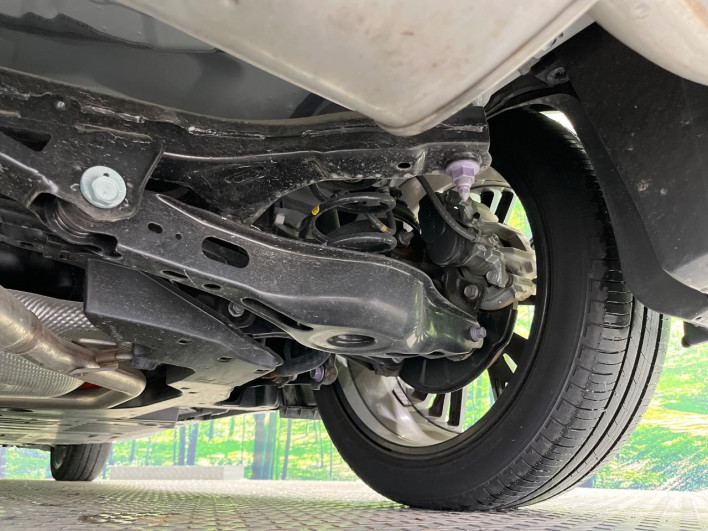 2024 Toyota Prius 6AA-MXWH60 (UW-69f067662f13f)[6]