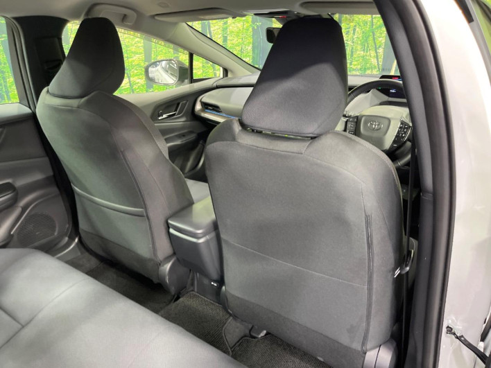 2024 Toyota Prius 6AA-MXWH60 (UW-69f067662f13f)[25]