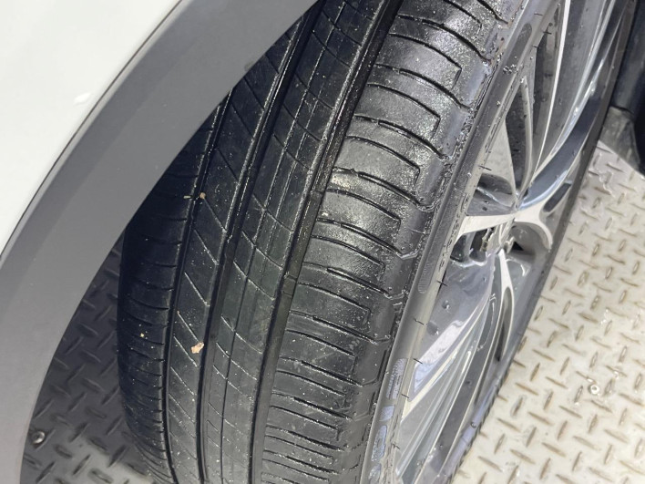 2024 Toyota Prius 6AA-MXWH60 (UW-69f067662f13f)[15]