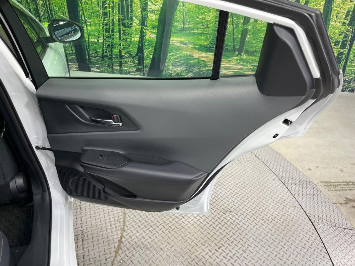 2024 Toyota Prius 6AA-MXWH60 (UW-69f067662f13f)[24]