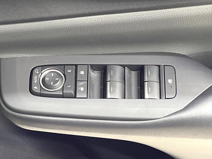 2024 Toyota Prius 6AA-MXWH60 (UW-69f0676639aff)[7]