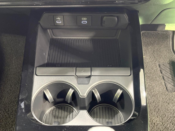 2024 Toyota Prius 6AA-MXWH60 (UW-69f0676639aff)[21]