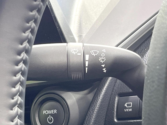 2024 Toyota Prius 6AA-MXWH60 (UW-69f0676639aff)[14]