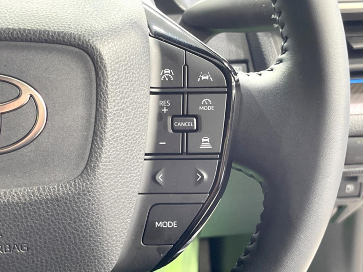 2024 Toyota Prius 6AA-MXWH60 (UW-69f0676639aff)[13]