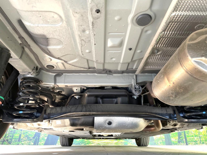 2024 Toyota Corolla Touring 5BA-MZEA17W (UW-69f06767c6d1b)[26]