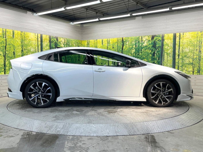 2024 Toyota Prius 6LA-MXWH61 (UW-69f06767d3556)[10]