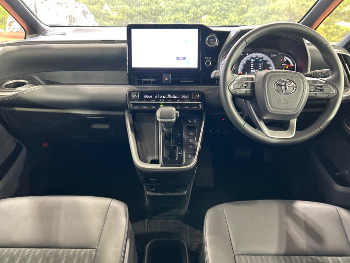 2023 Toyota Noah 6BA-MZRA90W (UW-69f067681910c)[26]