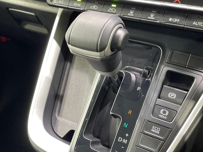 2023 Toyota Noah 6BA-MZRA90W (UW-69f06768a4bf6)[24]