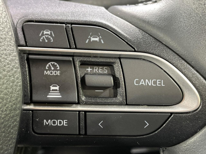 2023 Toyota Noah 6BA-MZRA90W (UW-69f06768a4bf6)[18]