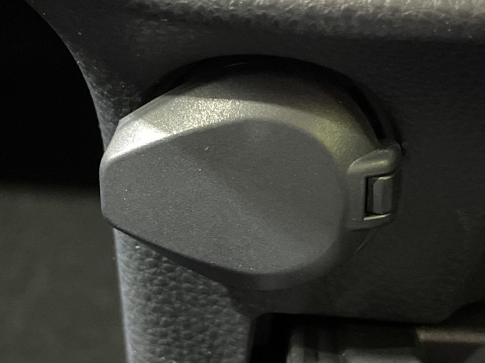 2023 Toyota Noah 6BA-MZRA90W (UW-69f06768a4bf6)[26]