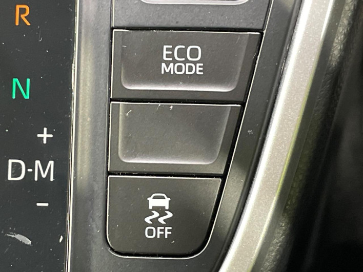 2023 Toyota Noah 6BA-MZRA90W (UW-69f06768a4bf6)[23]