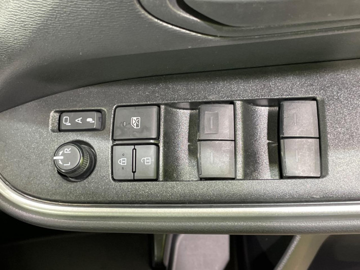 2023 Toyota Noah 6BA-MZRA90W (UW-69f06768a4bf6)[5]