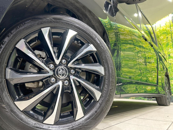 2023 Toyota Noah 6BA-MZRA90W (UW-69f06769aaa5b)[17]