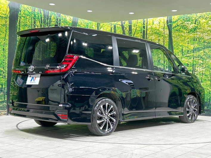 2023 Toyota Noah 6BA-MZRA90W (UW-69f06769aaa5b)[8]