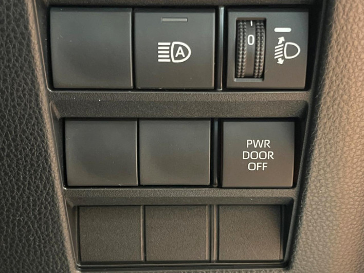 2024 Toyota Noah 6BA-MZRA90W (UW-69f06769d4ec2)[23]