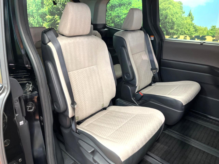 2024 Toyota Noah 6BA-MZRA90W (UW-69f06769d4ec2)[8]