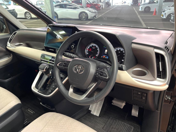 2024 Toyota Noah 6BA-MZRA90W (UW-69f06769d4ec2)[5]