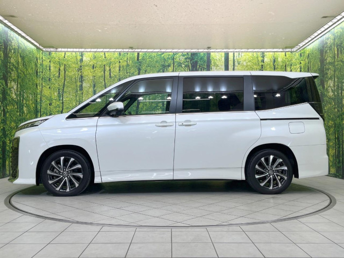 2025 Toyota Voxy 6BA-MZRA90W (UW-69f06769d72f5)[7]