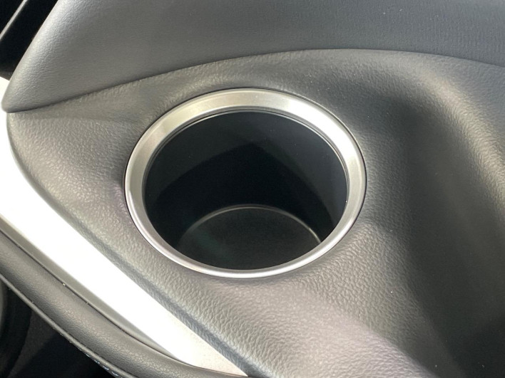 2025 Toyota Voxy 6BA-MZRA90W (UW-69f0676b2fddc)[28]