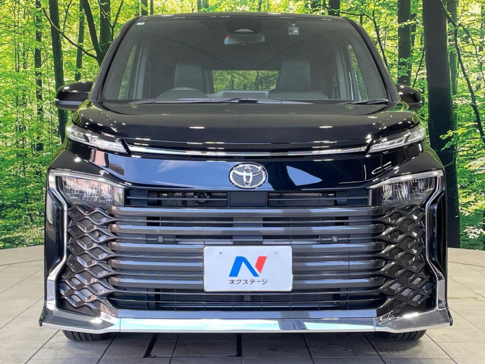 2025 Toyota Voxy 6BA-MZRA90W (UW-69f0676b2fddc)[5]