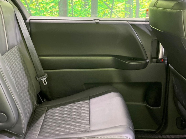 2024 Toyota Noah 6BA-MZRA95W (UW-69f0676bad331)[15]