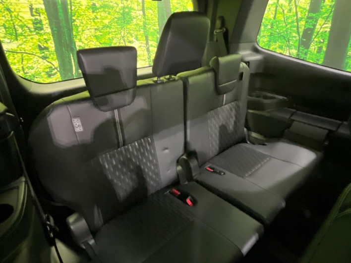 2024 Toyota Noah 6BA-MZRA95W (UW-69f0676bad331)[14]