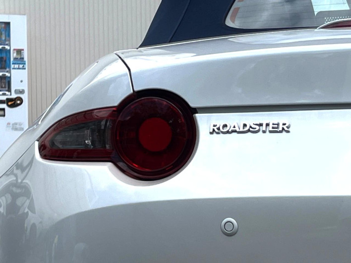 2022 Mazda Roadster 5BA-ND5RC (UW-69f0676d77241)[25]