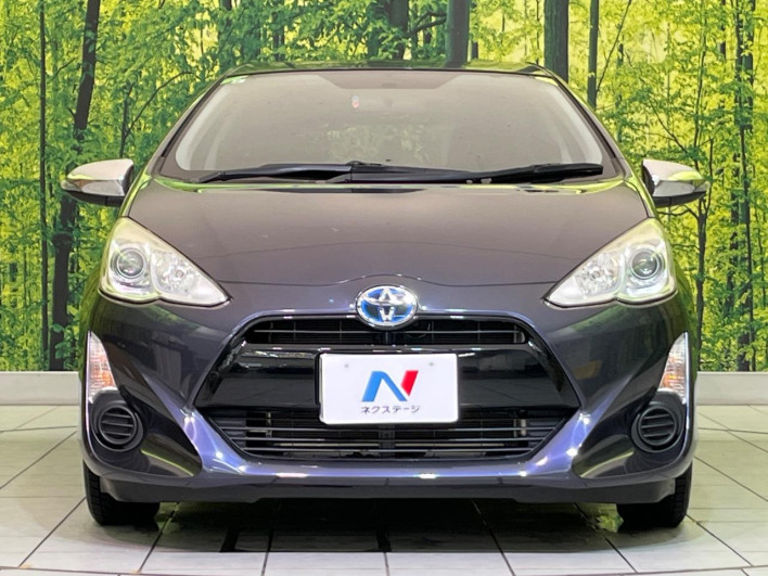 2015 Toyota Aqua DAA-NHP10 (UW-69f0676e03808)[5]