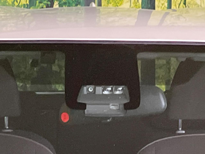 2015 Toyota Aqua DAA-NHP10 (UW-69f0676e094cb)[5]