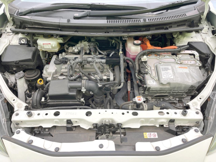 2020 Toyota Aqua 6AA-NHP10 (UW-69f0676fe3003)[4]