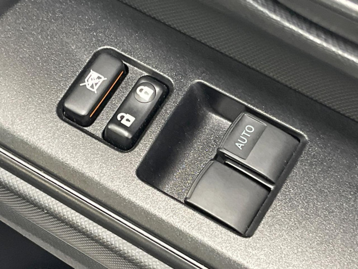 2021 Toyota Aqua 6AA-NHP10 (UW-69f0676fed25b)[14]