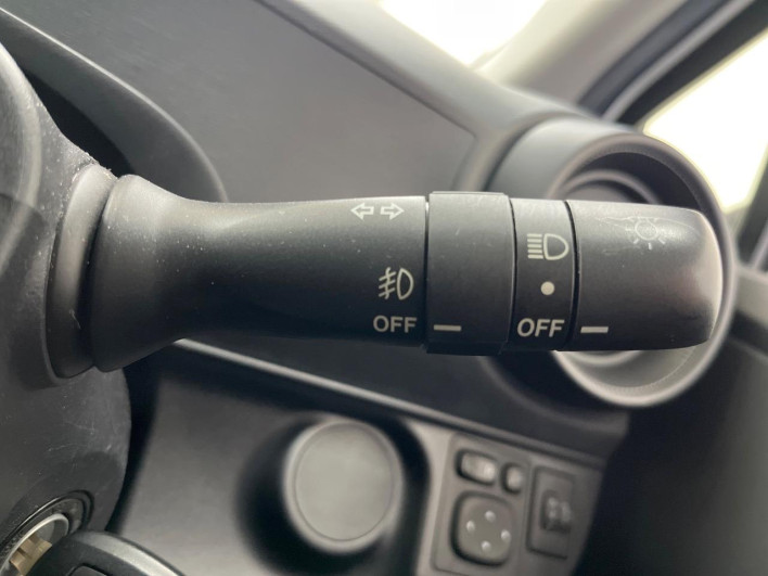 2021 Toyota Aqua 6AA-NHP10 (UW-69f0676fed25b)[19]