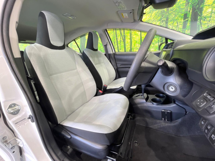 2021 Toyota Aqua 6AA-NHP10 (UW-69f06771f23c3)[19]