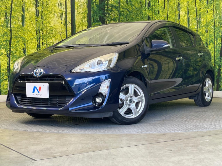 2017 Toyota Aqua DAA-NHP10 (UW-69f0677228867)[0]