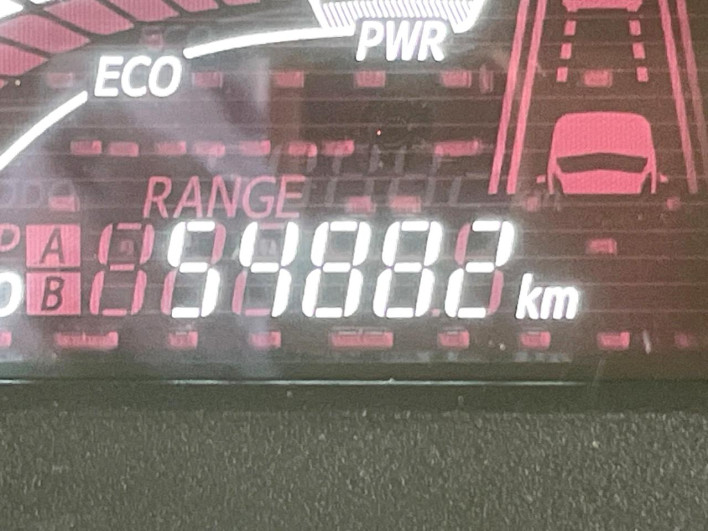 2018 Toyota Aqua DAA-NHP10 (UW-69f06773e3b40)[2]